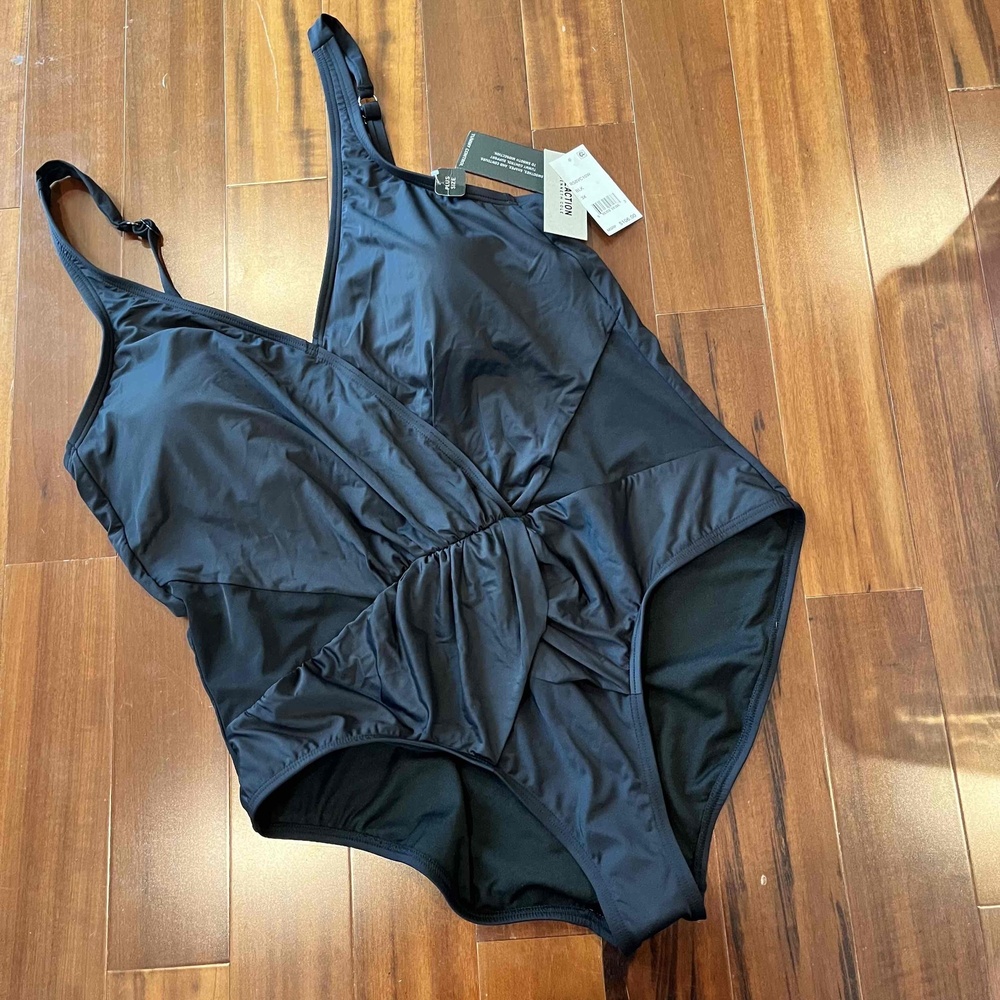 Kenneth Cole Reaction Swimsuit Black Tummy Control One-Piece New NWT Plus Sz 3X